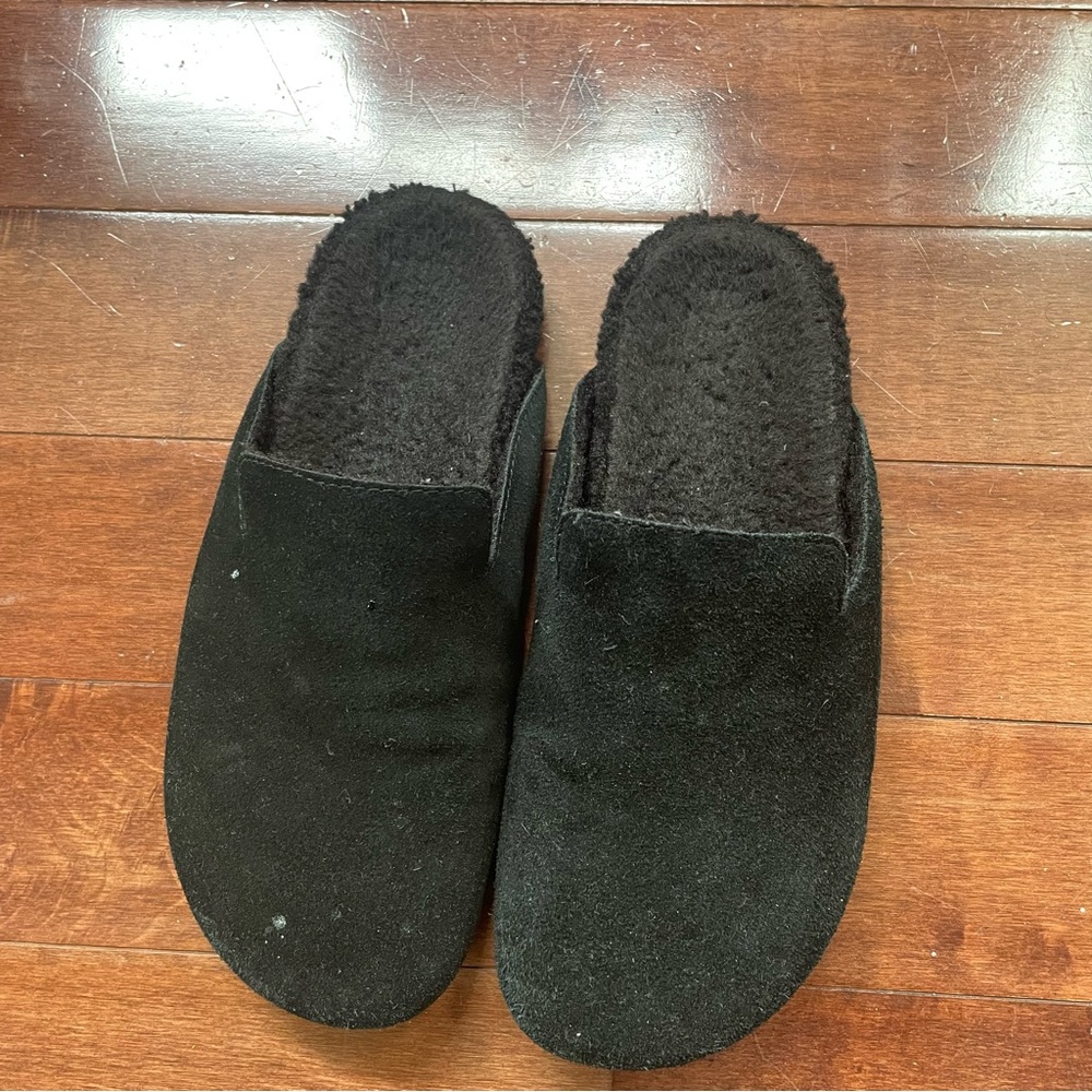 JCrew Fuzzy Slippers